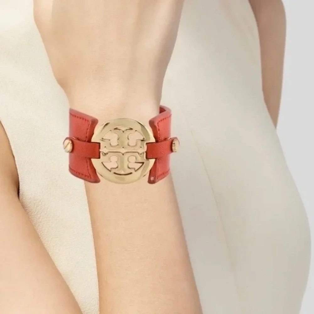 Tory Burch Reva Logo Cuff Bracelet Orange Wide Leather Double‎ Snap Wrap